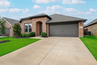 1809 Arbor Drive, Forney, TX 75126