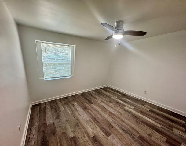 1841 Wooten Park DR 101, Austin, TX 78757