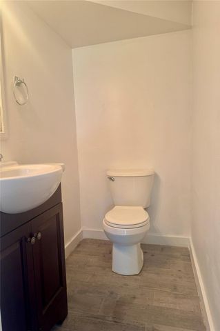 1841 Wooten Park DR 101, Austin, TX 78757