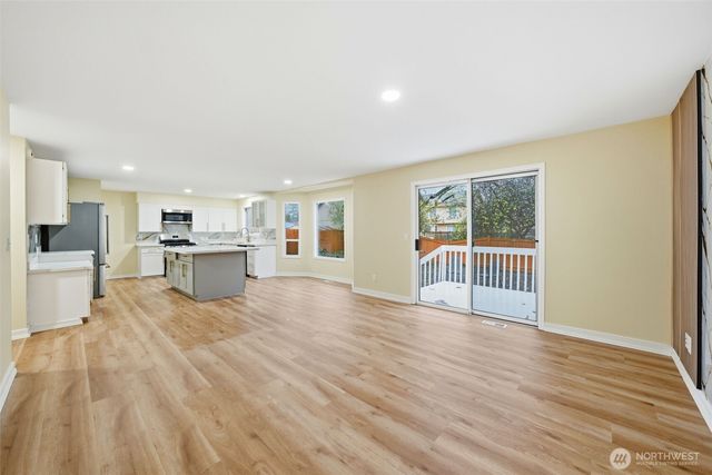 20319 120th Avenue SE, Kent, WA 98031