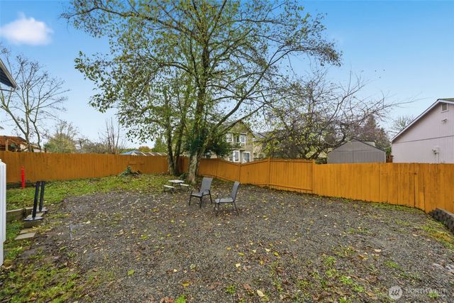 20319 120th Avenue SE, Kent, WA 98031