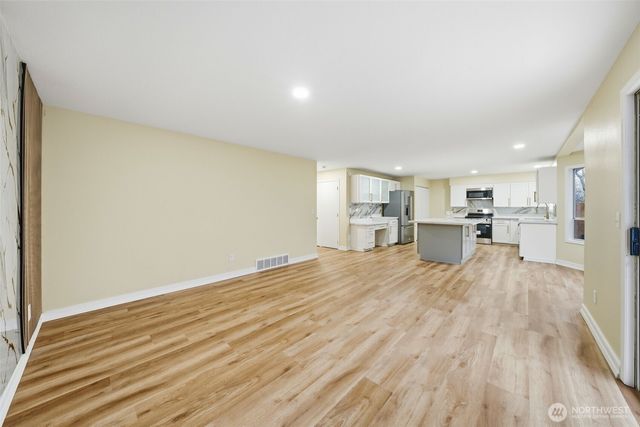 20319 120th Avenue SE, Kent, WA 98031