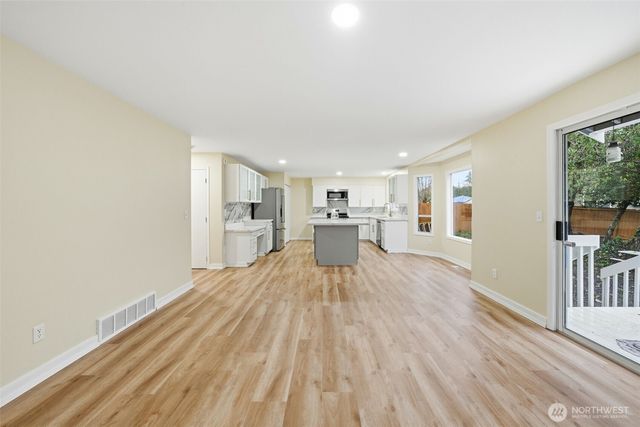 20319 120th Avenue SE, Kent, WA 98031