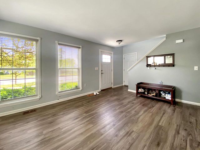 7025 96th AVENUE, Kenosha, WI 53142