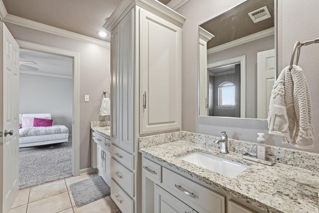 104 Village Creek Court, North Little Rock, AR 72116