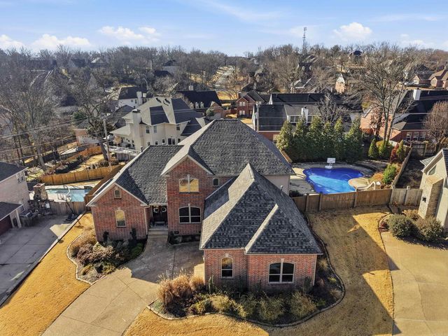 104 Village Creek Court, North Little Rock, AR 72116