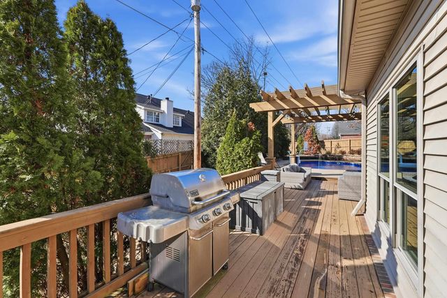 104 Village Creek Court, North Little Rock, AR 72116