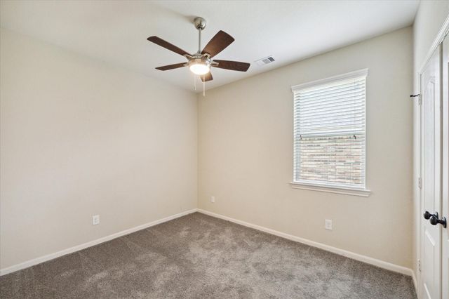 208 Morgan Isle Lane, Dickinson, TX 77539