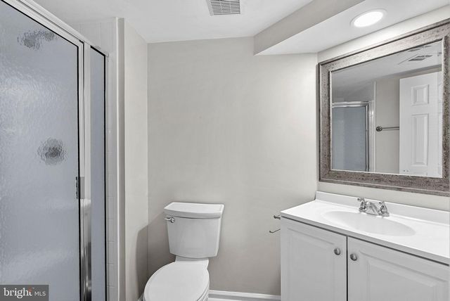 6511 SKYLEMAR TRL, Centreville, VA 20121