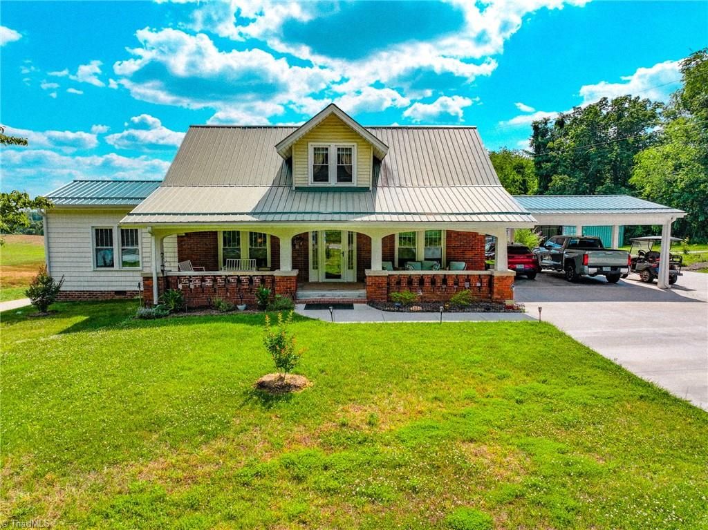 2416 Old Pipers Gap Road, Cana, VA 24317