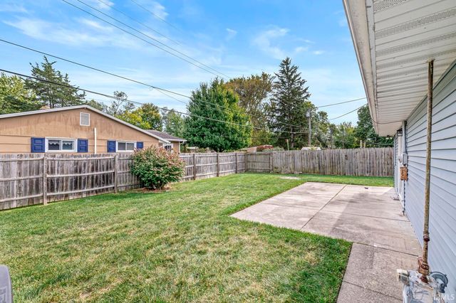 3404 Brighton Place, South Bend, IN 46615