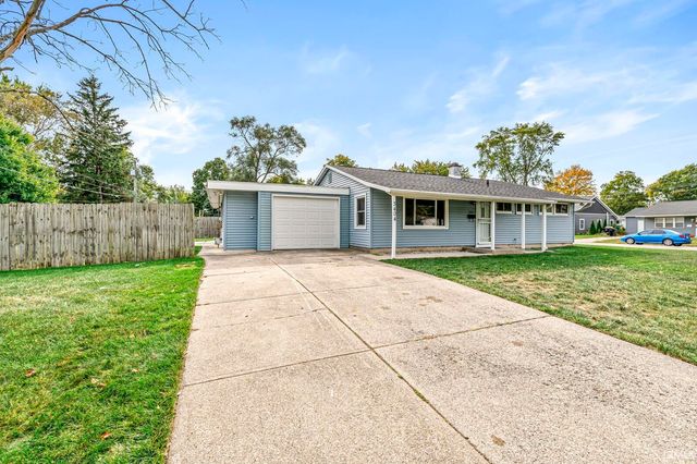 3404 Brighton Place, South Bend, IN 46615