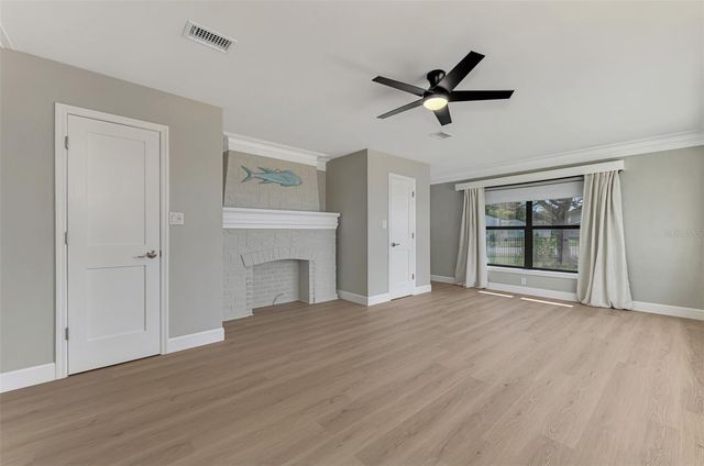 1822 RIVERSIDE DRIVE E, Bradenton, FL 34208
