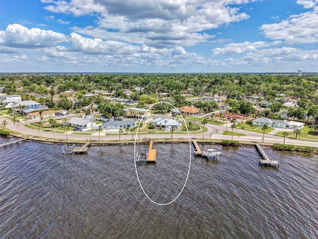 1822 RIVERSIDE DRIVE E, Bradenton, FL 34208