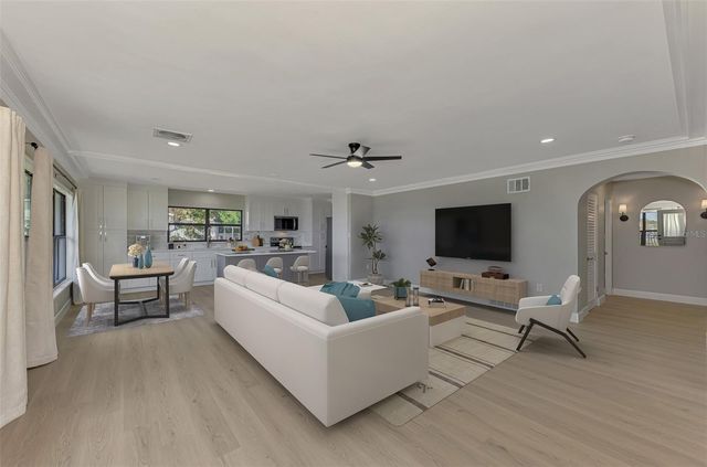 1822 RIVERSIDE DRIVE E, Bradenton, FL 34208