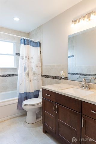 14 Hopatcong Drive, Lawrence, NJ 08648