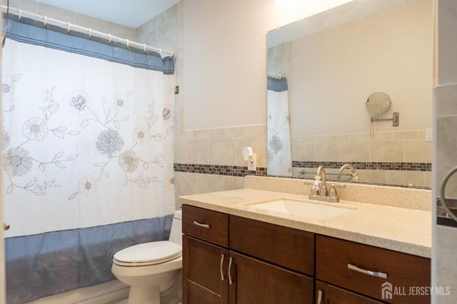 14 Hopatcong Drive, Lawrence, NJ 08648