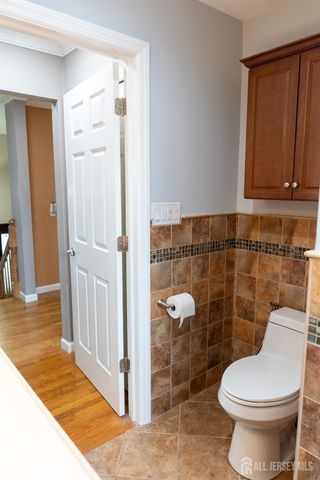 14 Hopatcong Drive, Lawrence, NJ 08648