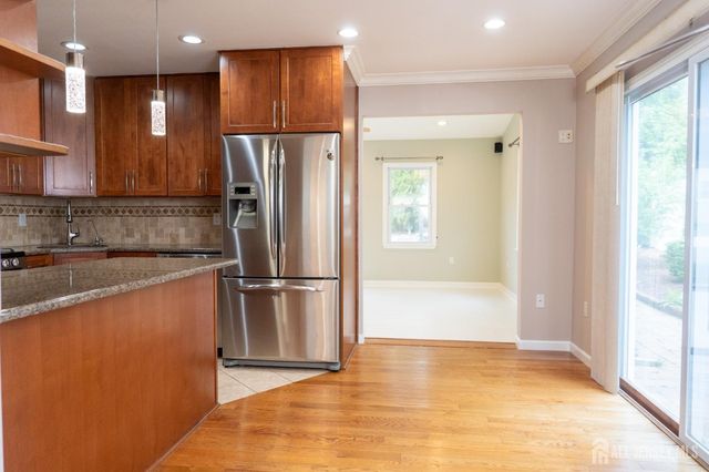 14 Hopatcong Drive, Lawrence, NJ 08648