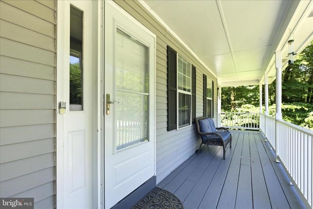 3693 BROOKESIDE DR, Chesapeake Beach, MD 20732
