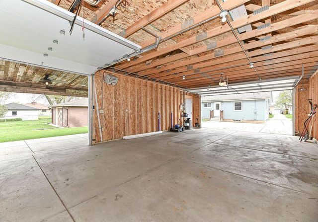 6717 18th STREET, Milwaukee, WI 53221
