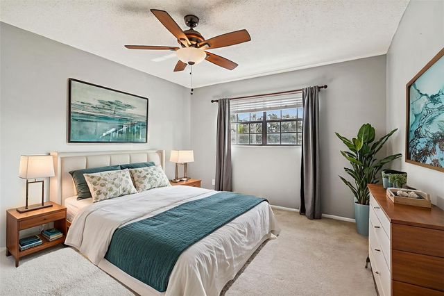 5732 CALAIS BOULEVARD N 6, St Petersburg, FL 33714