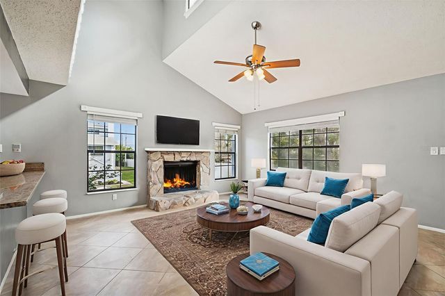 5732 CALAIS BOULEVARD N 6, St Petersburg, FL 33714