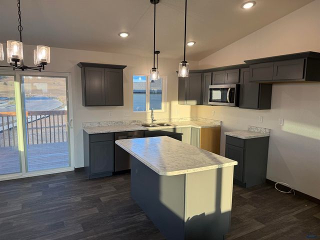1157 COBALT DR, Rapid City, SD 57701