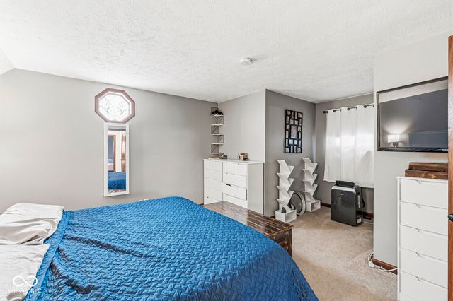 6617 S Lawndale Avenue, Indianapolis, IN 46221