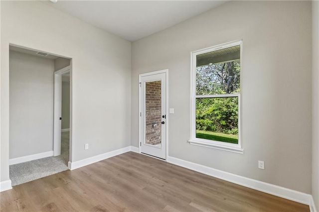 22692 W 87th Street, Lenexa, KS 66227