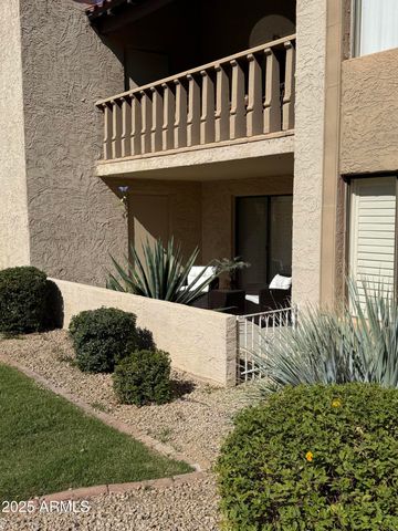 8649 E ROYAL PALM Road 104, Scottsdale, AZ 85258