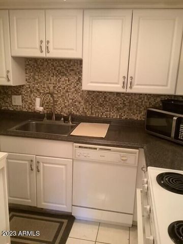 8649 E ROYAL PALM Road 104, Scottsdale, AZ 85258