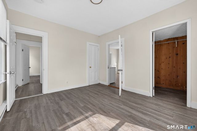 27 Beacon Street 3, Waterbury, CT 06704