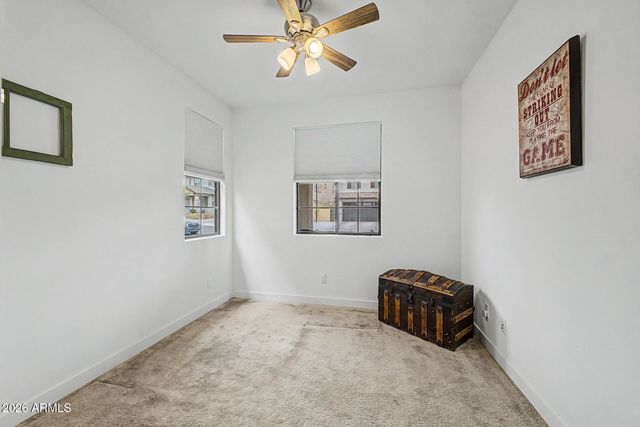 821 E SILVER FOX Way, Phoenix, AZ 85048