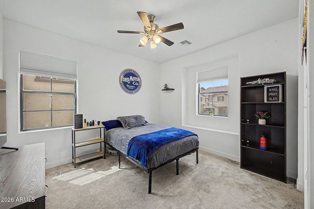 821 E SILVER FOX Way, Phoenix, AZ 85048