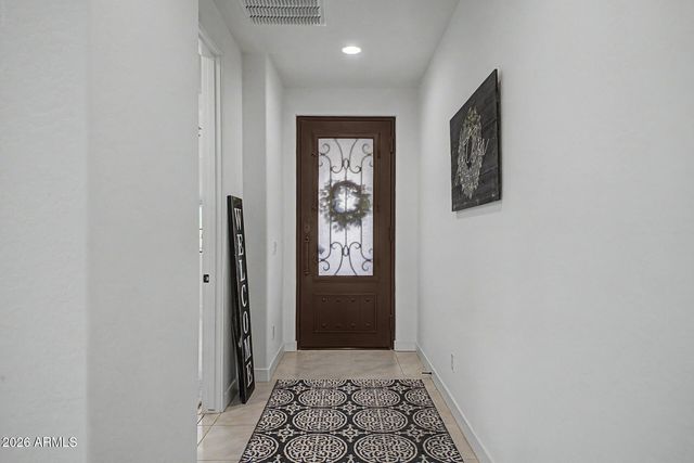 821 E SILVER FOX Way, Phoenix, AZ 85048