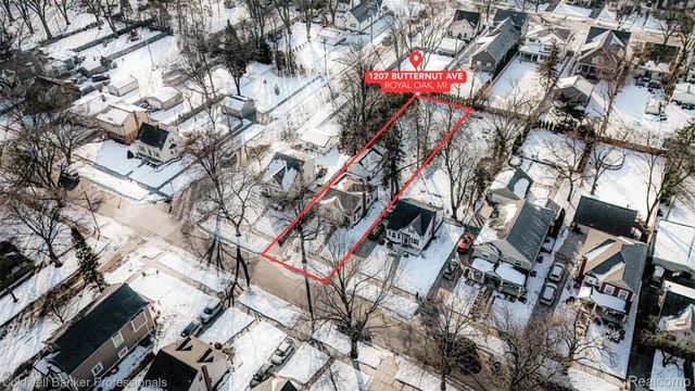 1207 E Butternut Avenue, Royal Oak, MI 48073