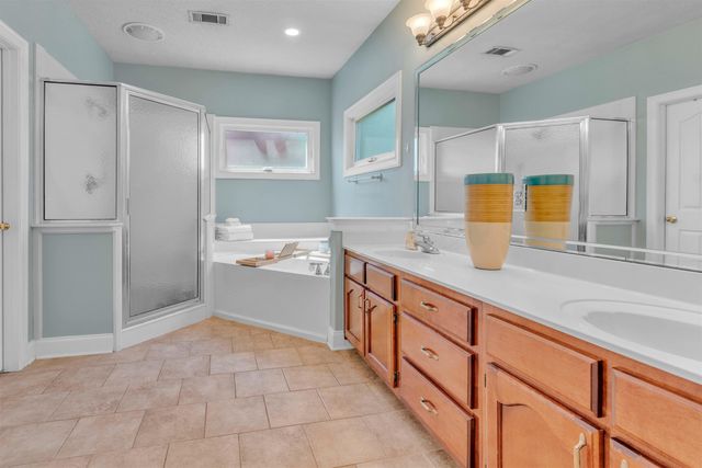 519 SAGEWOOD DR, Collierville, TN 38017