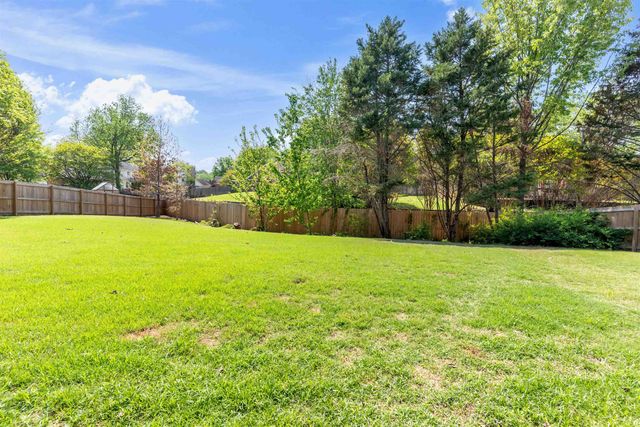 519 SAGEWOOD DR, Collierville, TN 38017