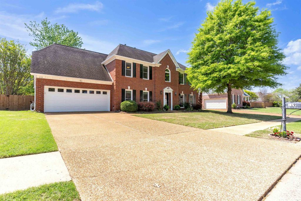 519 SAGEWOOD DR, Collierville, TN 38017