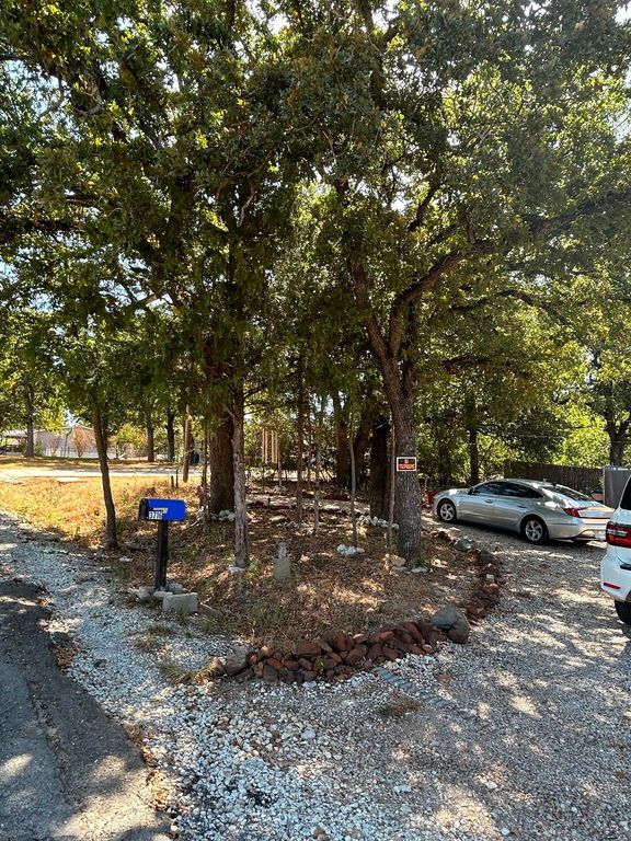 3716 Falconcrest Drive, Joshua, TX 76058 — photo 3