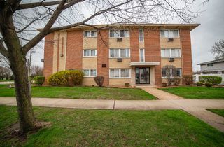 11036 S Kenneth Avenue 1, Oak Lawn, IL 60453