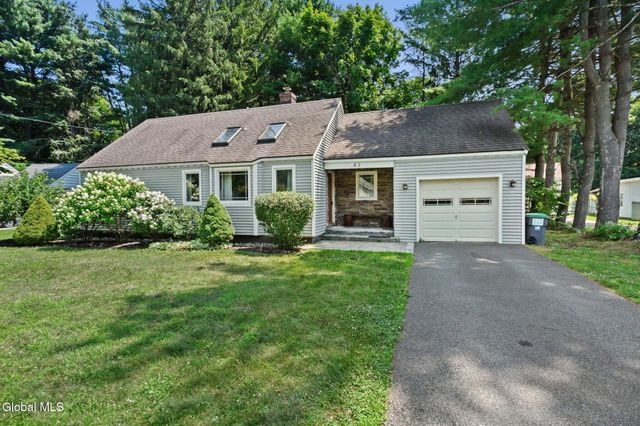 43 William Street, Kinderhook, NY 12106