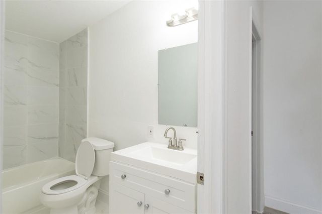 1108 W 30th Street, Riviera Beach, FL 33404