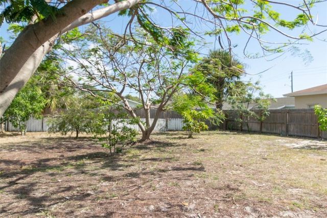 1108 W 30th Street, Riviera Beach, FL 33404