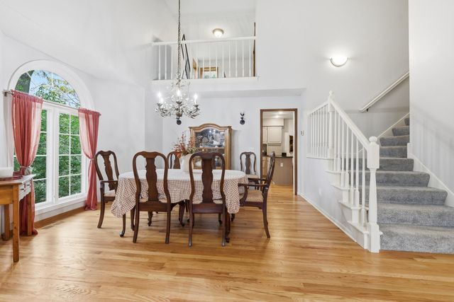 12846 Hialeah Path, Apple Valley, MN 55124