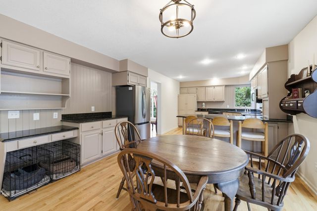 12846 Hialeah Path, Apple Valley, MN 55124