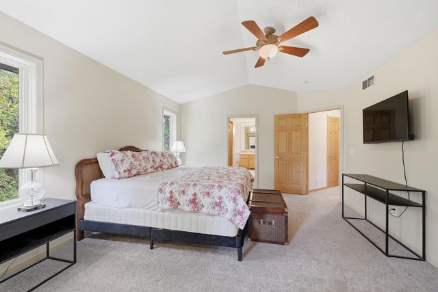 12846 Hialeah Path, Apple Valley, MN 55124