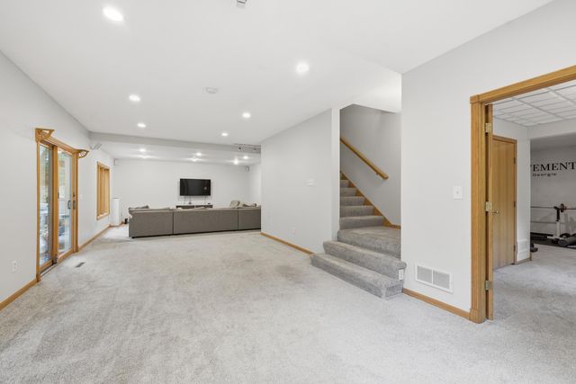 12846 Hialeah Path, Apple Valley, MN 55124