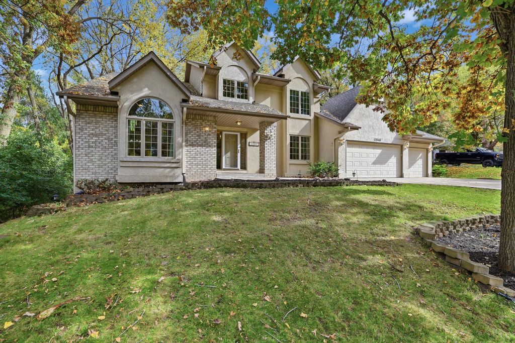12846 Hialeah Path, Apple Valley, MN 55124 — photo 2